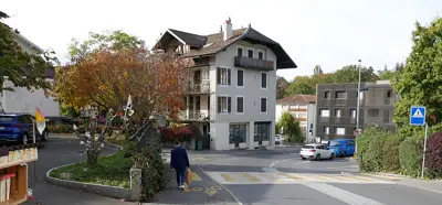 Street view of Lancy, the area around Marché de Perly (last Sunday)